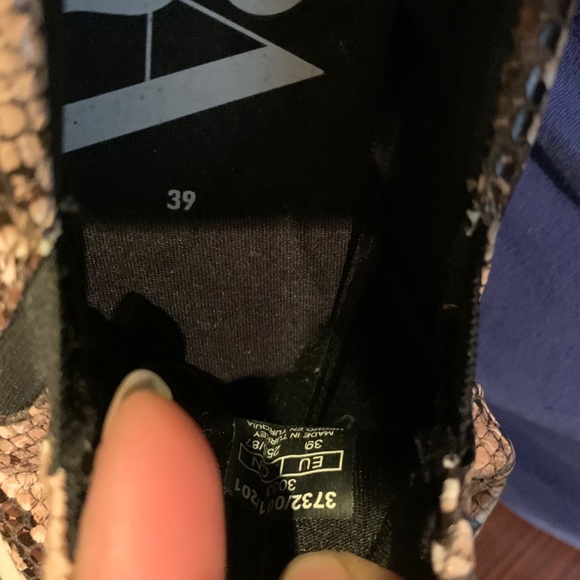 ZARA trafaluc Slip On Snake Print Shoes 39 - Picture 5 of 8